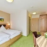 Hotel Sixt 3*