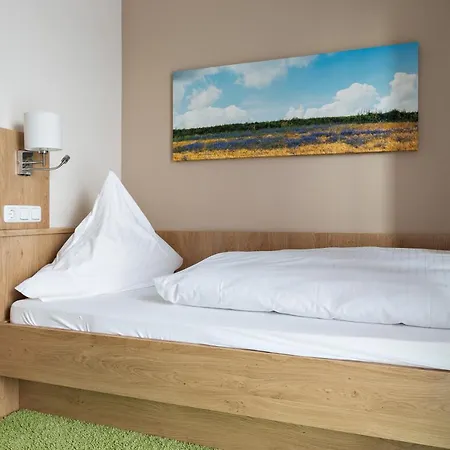 Sixt Hotel 3*
