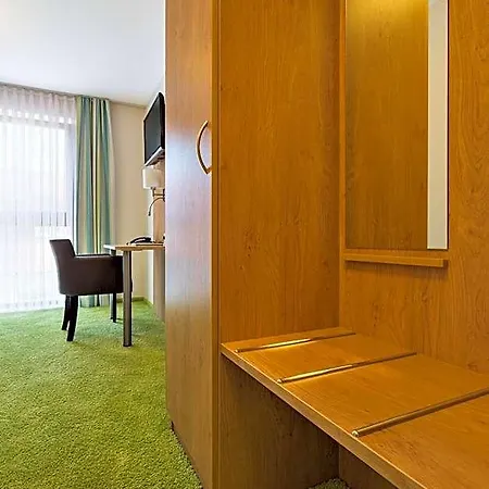 Sixt Hotel 3*