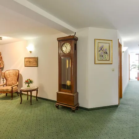 Hotel Sixt 3*