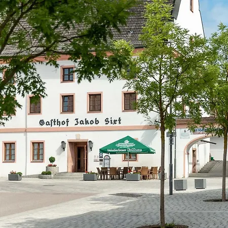 Sixt 3* Rohr in Niederbayern
